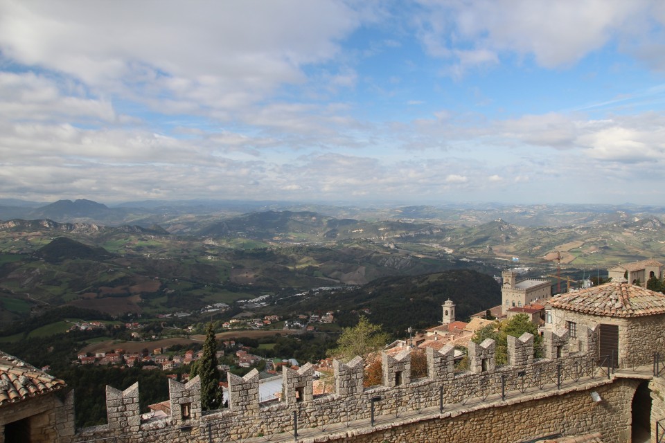 11 San Marino